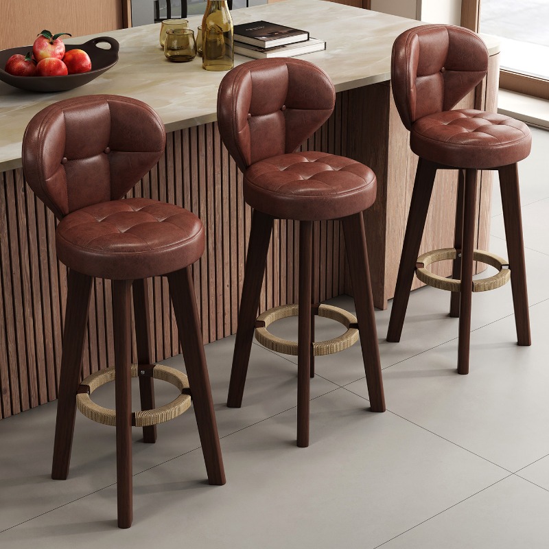 Wooden Legs Unique Bar Stools  - Commercial Kitchen Design recensione e prezzo