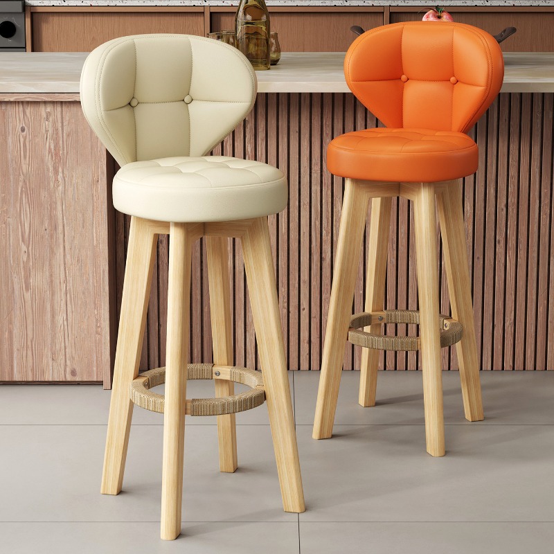 Wooden Legs Unique Bar Stools  - Commercial Kitchen Design recensione e prezzo