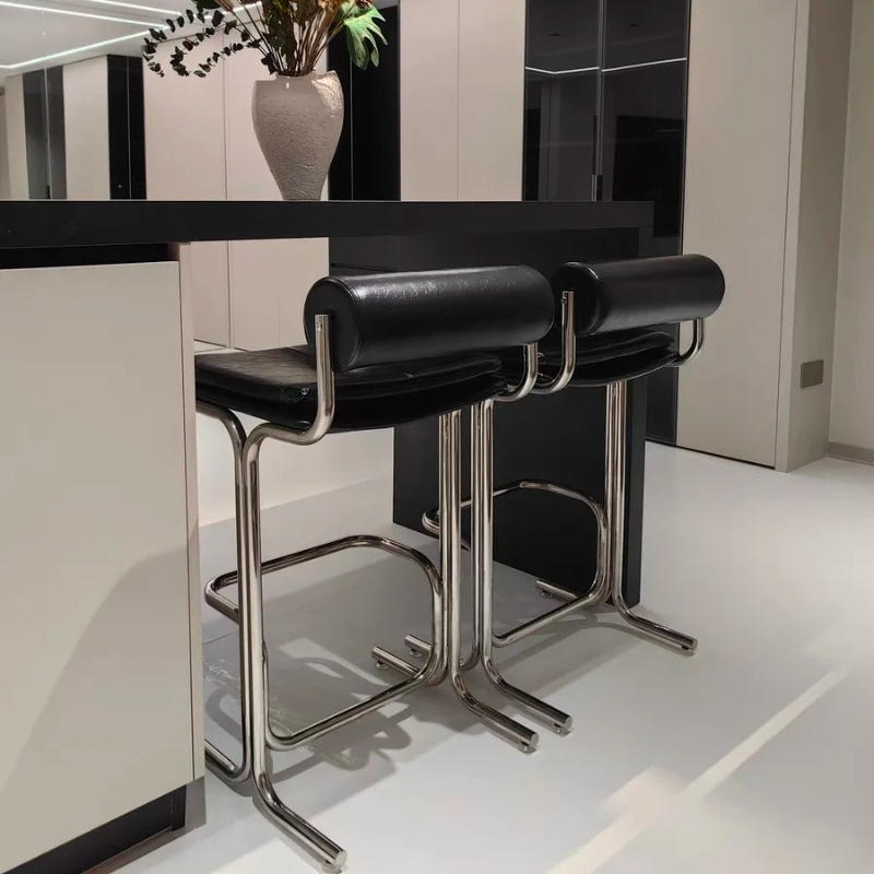 Bauhaus Inspired Bar Stool Des - Commercial Kitchen Design recensione e prezzo