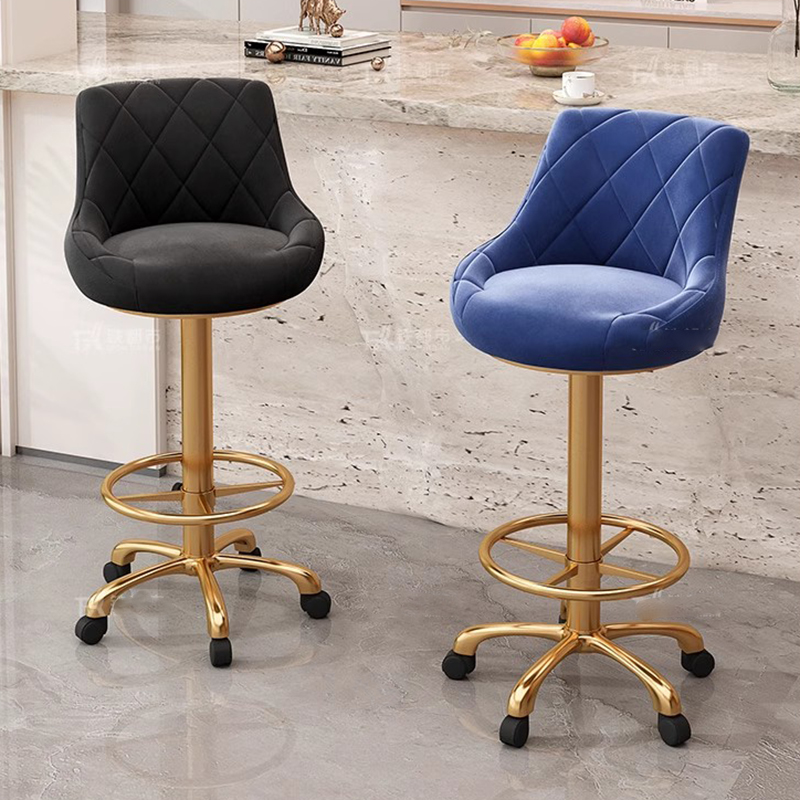 Velvet Design Bar Chairs Swive - Commercial Kitchen Design recensione e prezzo